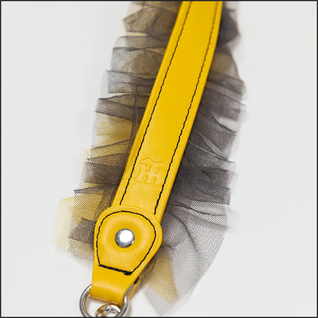 フリルストラップ